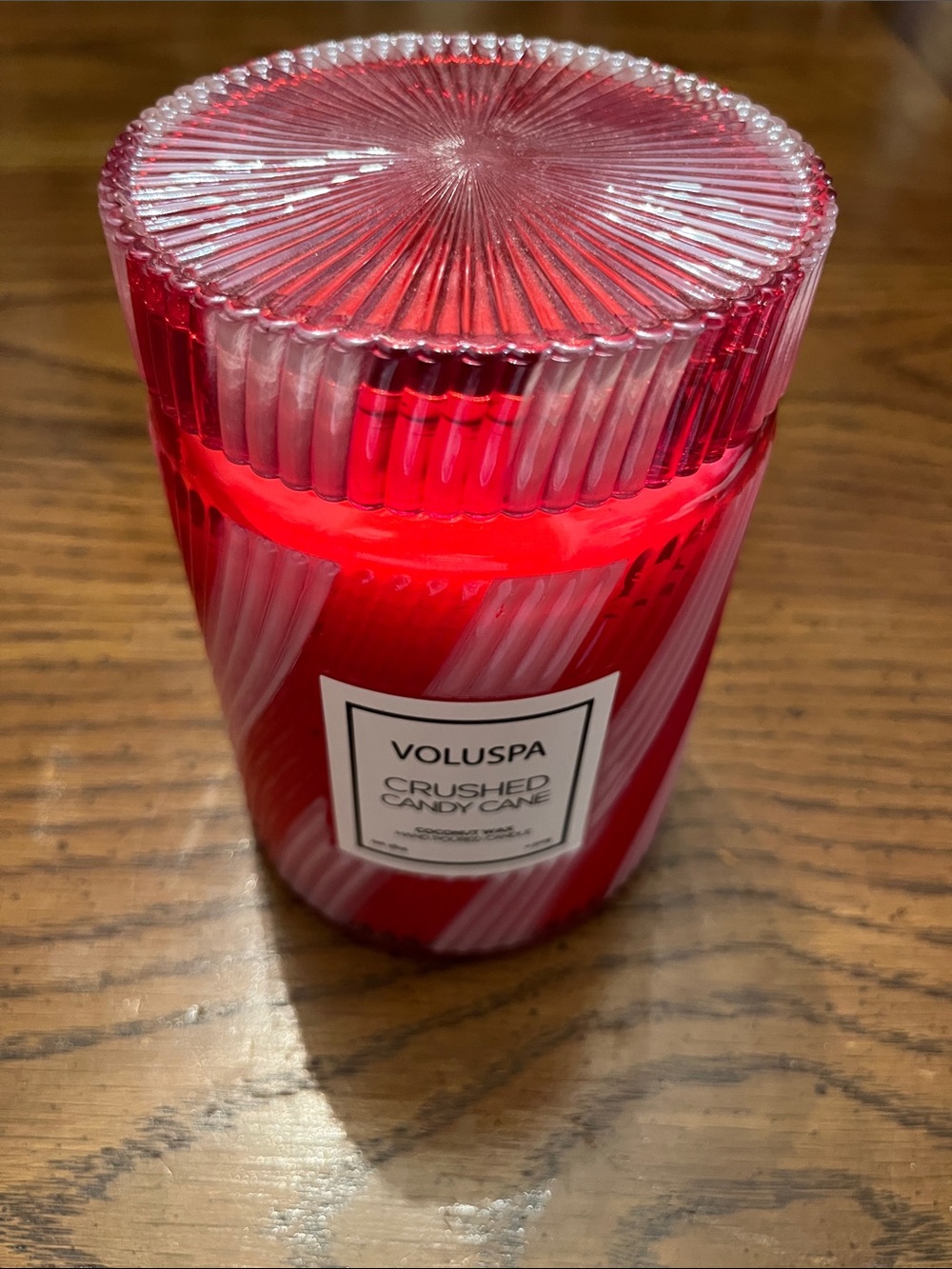 Voluspa Crushed Candy Cane Scented Candle, 18 oz, new